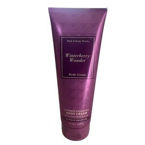 Bath and body winterberry wonder ultimate hydration body cream w hyaluronic acid